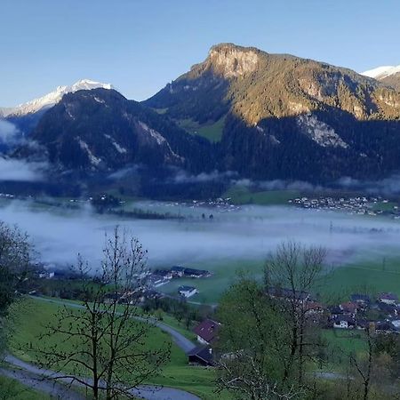 Alpine Cottage With Exceptional View Mayrhofen Dış mekan fotoğraf