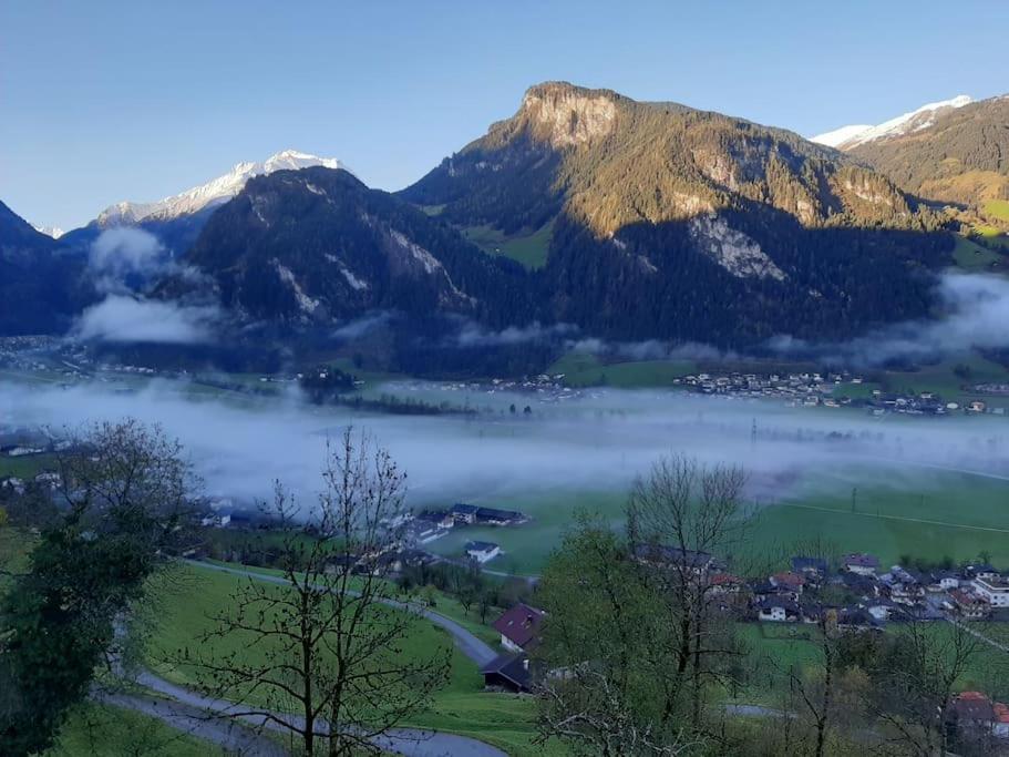 Alpine Cottage With Exceptional View Mayrhofen Dış mekan fotoğraf